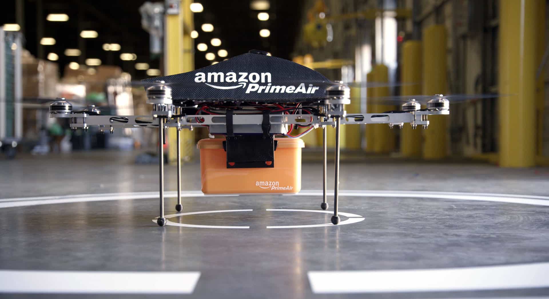 💨 How Amazon delivers at super speed — and other benefits of E-commerce