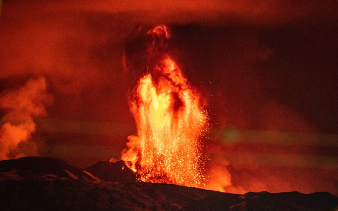 🌋 Mobile app reunites families in vulcano eruption