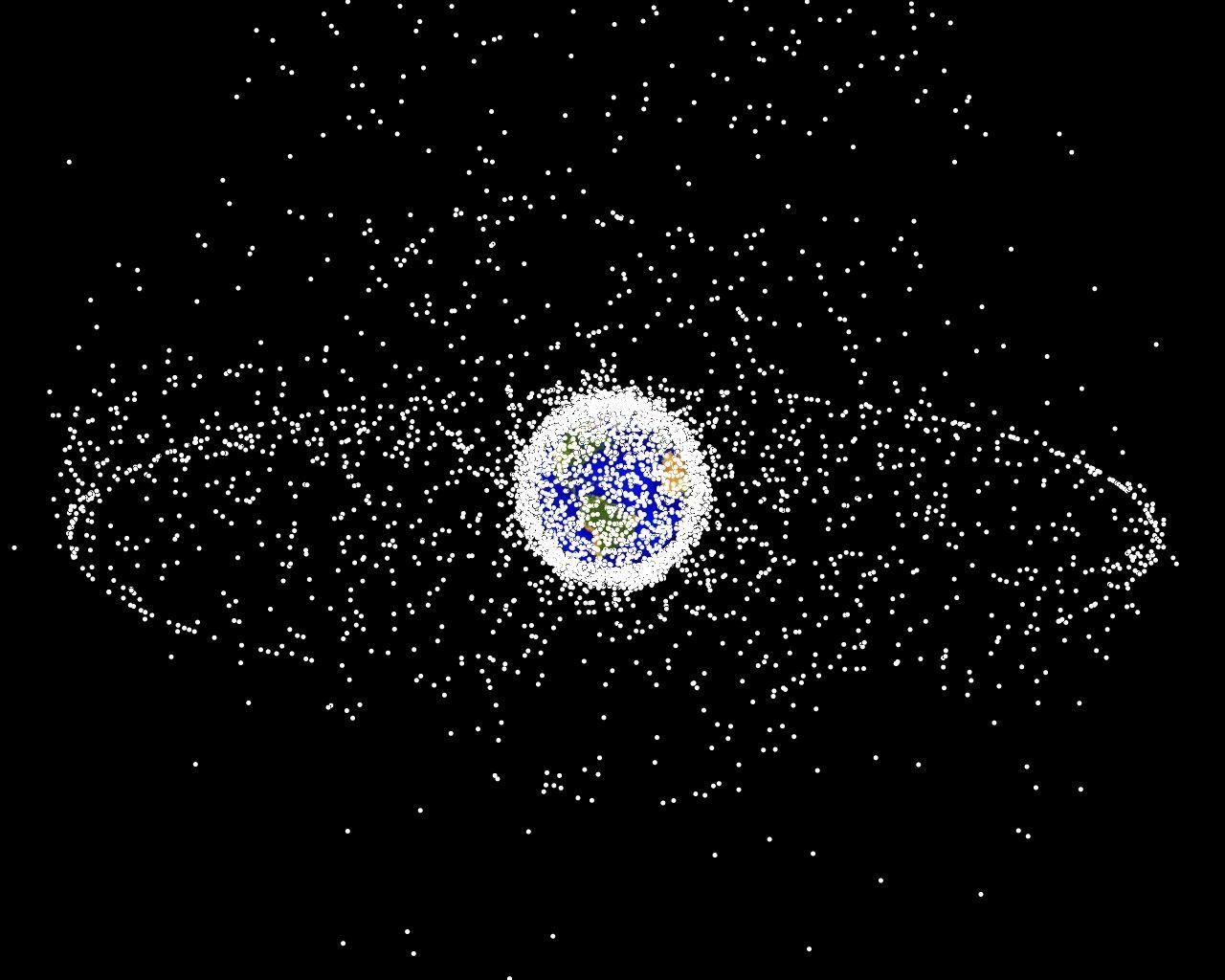 🚯 US Space Force to tackle space debris